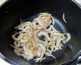 Foto del paso 5 de la receta: Curry de salchichas