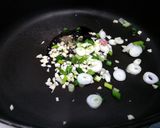 A picture of step 1 of Scrambled Eggs with Ham.