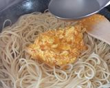 Foto del paso 4 de la receta: Espaguetis a la carbonara con yemas y sin crema