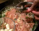 A picture of step 7 of Cashew Chicken.