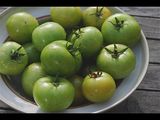 سرفيس بندورة خضراء بزيت الزيتون 🍅🥕🌶 اكيد غير شكل ام زيد فليفل