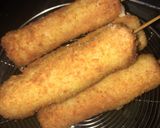 Foto langkah ke 5 dari resep Corndog Roti Tawar.