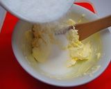 A picture of step 2 of Simple Baked Cheesecake for Parties.