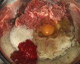 A picture of step 3 of Christmas Wreath Meatloaf.