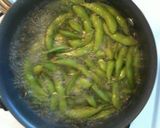 A picture of step 2 of Edamame Garlic.
