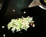 Foto del paso 2 de la receta: Omelette a la plancheta