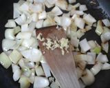 A picture of step 5 of My Lovely Braising Steak in Gravy 😉.