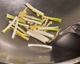 芹菜炒透抽的食譜步驟3照片