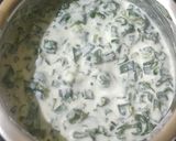 A picture of step 3 of Spring onion Raita.