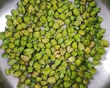 A picture of step 1 of Fresh Green Chickpeas Salad.