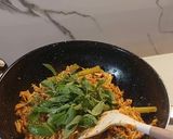 Foto langkah ke 5 dari resep Ayam Suwir Kemangi Bumbu Bali.