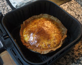 Foto del paso 10 de la receta: Empanada de berberechos en freidora de aire COSORI 5.5 L