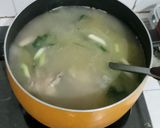 Foto langkah ke 6 dari resep Soto Ayam Kuah Bening Khas Semarang.