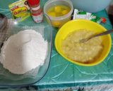 Foto langkah ke 1 dari resep Bolu pisang santan.