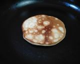 Foto langkah ke 5 dari resep Pancake pisang keju.