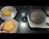 A picture of step 2 of Bajri Jowar Thalipeeth.