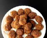 মিষ্টি আলু দিয়ে চিংড়ি মাছের খোসা বাটা বড়া রেসিপির ধাপ 1 ছবি