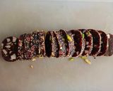 A picture of step 4 of Khajoor Rolls/ Date Rolls.