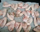 Foto del passaggio 1 della ricetta Deliziose e croccanti alette 🐔al forno di casa!!!
