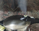 Foto del paso 5 de la receta: Pollo a la cerveza en olla rápida