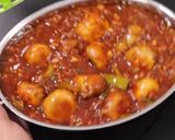 A picture of step 10 of Mashroom Masala.