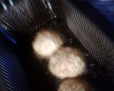 A picture of step 6 of Dessert Arancini.