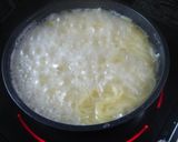 A picture of step 8 of Spaghetti alle Vongole in Bianco - One Pan Cooking.