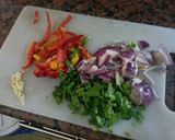 A picture of step 1 of chicken liver and giblets with sweet peppers and mustard.