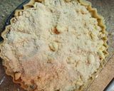 A picture of step 5 of Cranberry Apple Pie.