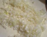 A picture of step 2 of A Little Spicy! Onion and Daikon Radish Curry Soup.