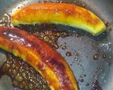 Foto del paso 3 de la receta: Plátano maduro asado en sartén relleno de queso con bocadillo