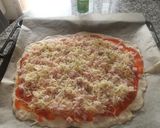 Foto del paso 10 de la receta: Hacer masa de pizza casera y rellenarla. Hacer la masa a mano o con la Amasadora de pan