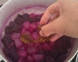 Foto langkah ke 2 dari resep Kolak Ubi Ungu Kolang-kaling.