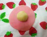 A picture of step 13 of Easy Microwave Nerikiri Japanese Sweets.