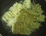 Foto langkah ke 2 dari resep Mie Nyemek Rumahan.