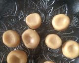 A picture of step 6 of Mini apples.