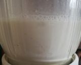 A picture of step 1 of Almonds n Dates Milkshake.