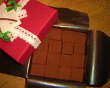 A picture of step 4 of Melt-in-Your-Mouth Chocolate Truffles.