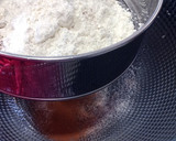 Foto del paso 1 de la receta: Galletas Red Velvet con chocolate blanco