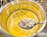 Foto del paso 3 de la receta: Pastel borracho de zanahoria con relleno y cobertura de chocolate negro