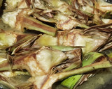 Foto del paso 4 de la receta: Alcachofas con almejas en salsa verde