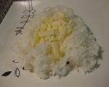 A picture of step 5 of Curry Flavored Pork Rice Bowl with Leftover Mango Chutney.