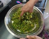 A picture of step 3 of Undhiyu.