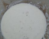 عکس مرحله 5 از دستور پیتزا با تاپینگ گوشت و سوسیس با خمیر فوری ۱۰ دقیقه ای solmaz