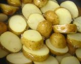 A picture of step 2 of Sweet Potatoes with Butter Soy Sauce.