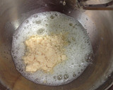 A picture of step 5 of Fragrant Butter Chiffon Cake with Caramelized Apples.