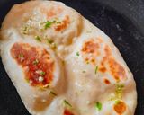 Foto langkah ke 13 dari resep Garlic Butter Naan.