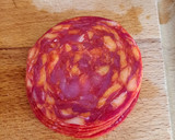 Foto del paso 1 de la receta: Berenjenas con chorizo y queso rallado
