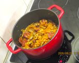 Gombás savanyú káposzta magyarosan recept fázis 2 fotója
