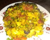 A picture of step 9 of Gobhi matar.